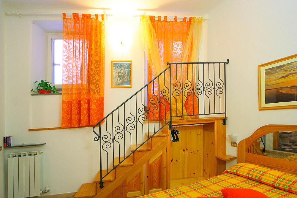 Francamaria Rooms Vernazza Cameră foto